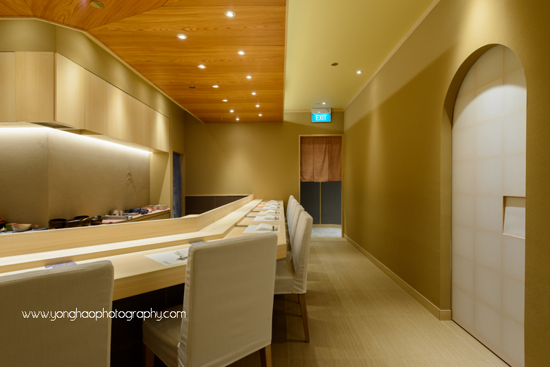 SUSHI KIMURA, Palais Renaissance, japanese restaurant, fine dining, interior photography, Singapore, orchard road, yonghao photography